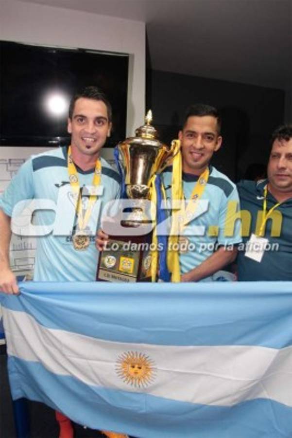 Así celebró Motagua en su camerino