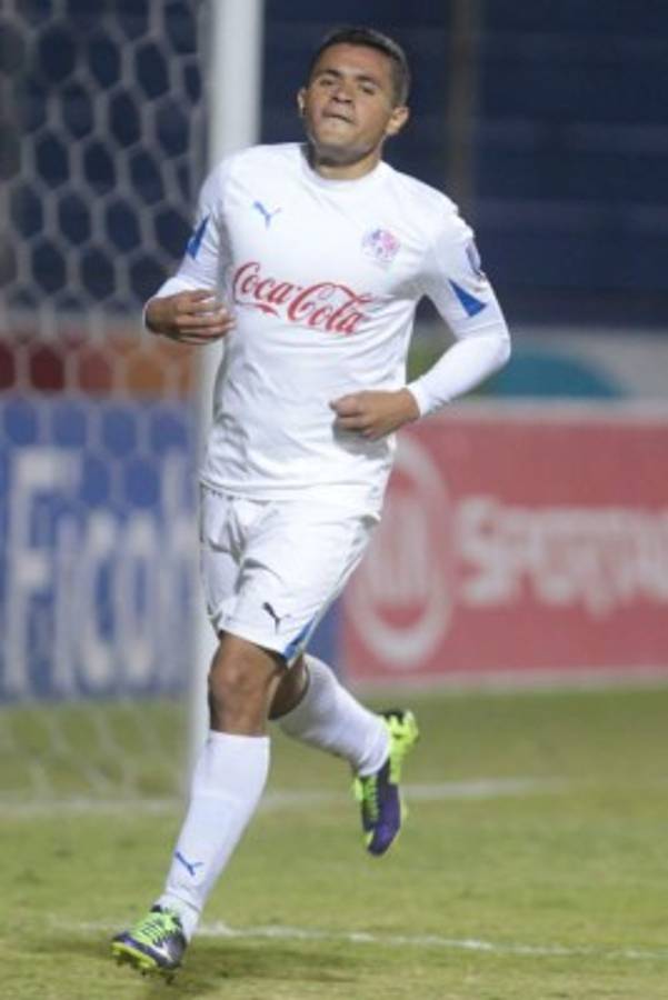 Conoce a los futbolistas con más títulos en Liga Nacional de Honduras