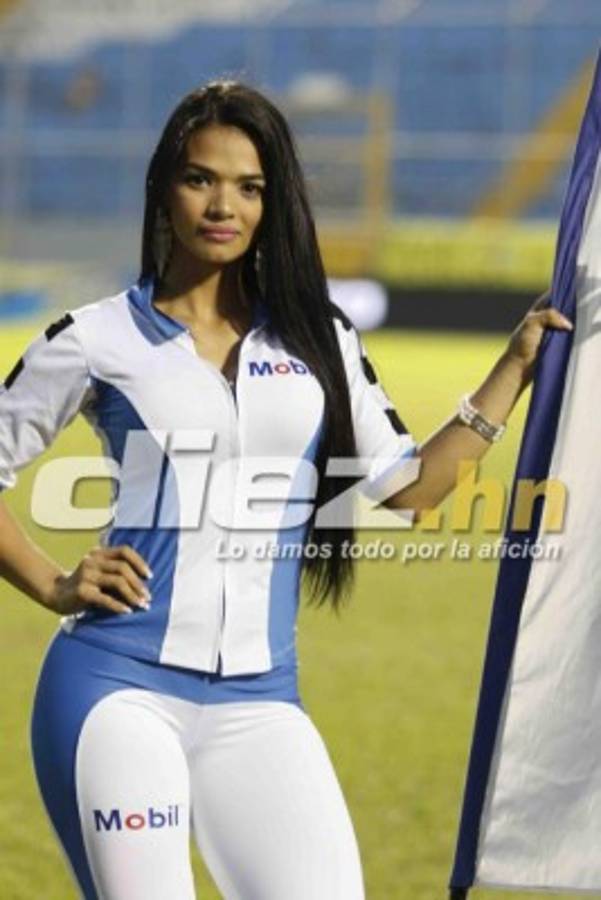 ¡QUÉ MUÑECAS! El lado sexy del clásico Real España-Olimpia