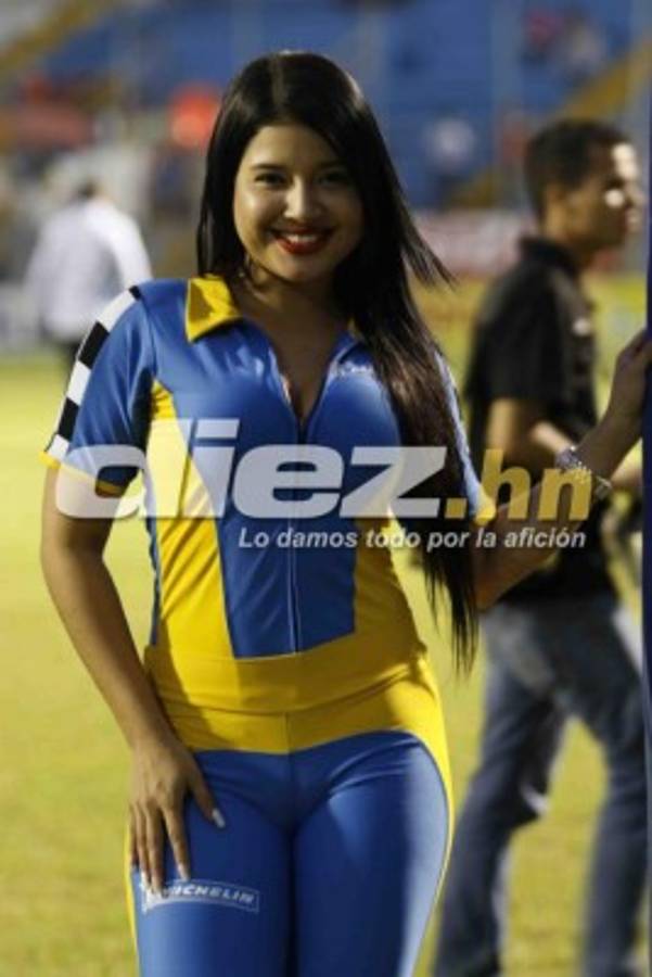 ¡QUÉ MUÑECAS! El lado sexy del clásico Real España-Olimpia