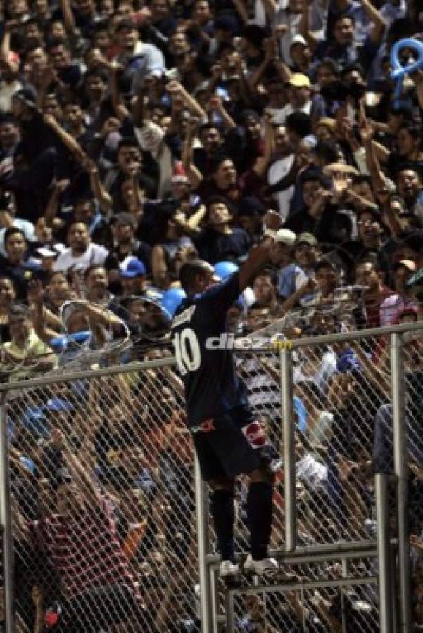 Las fotos que no habías visto de la final que le ganó Motagua a Saprissa en el Nacional