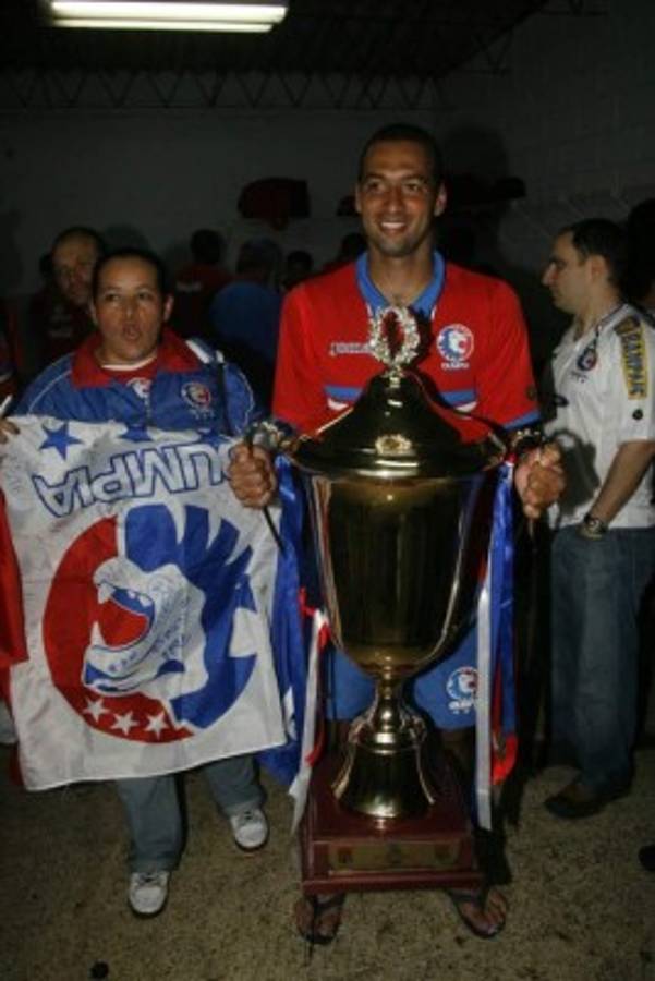 TOP: El mejor 11 de todos los tiempos del club Olimpia