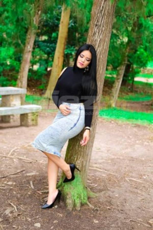 Pamela Canales, la lindura que trabaja con Motagua pero es aficionada de Olimpia