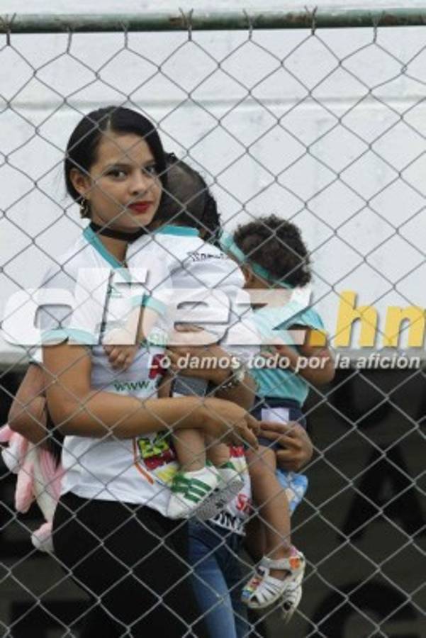 Las bellas damas que engalanaron la Jornada 5 del torneo Clausura de Honduras