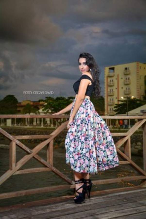 Conocé a Karla Santos, la reina de la Feria Isidra 2017 que es seguidora de Romell Quioto