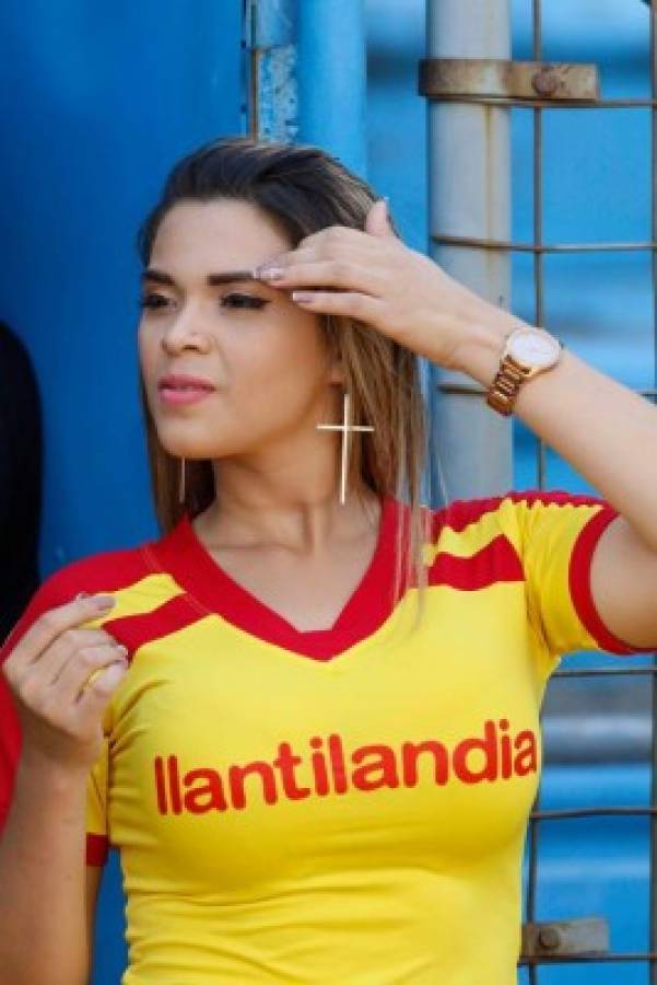 ¡Qué linduras! Las bellas chicas que engalanaron el clásico sampedrano