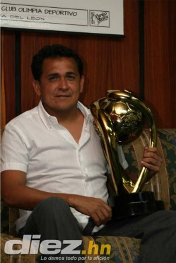 Colección de fotos históricas del Olimpia en su 103 aniversario