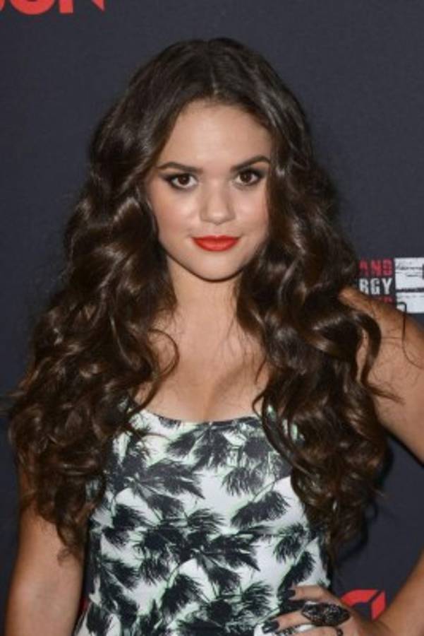 FOTOS: Así luce Madisson Pettis, la 'hija' de la Roca en 'Entrenando a Papá'