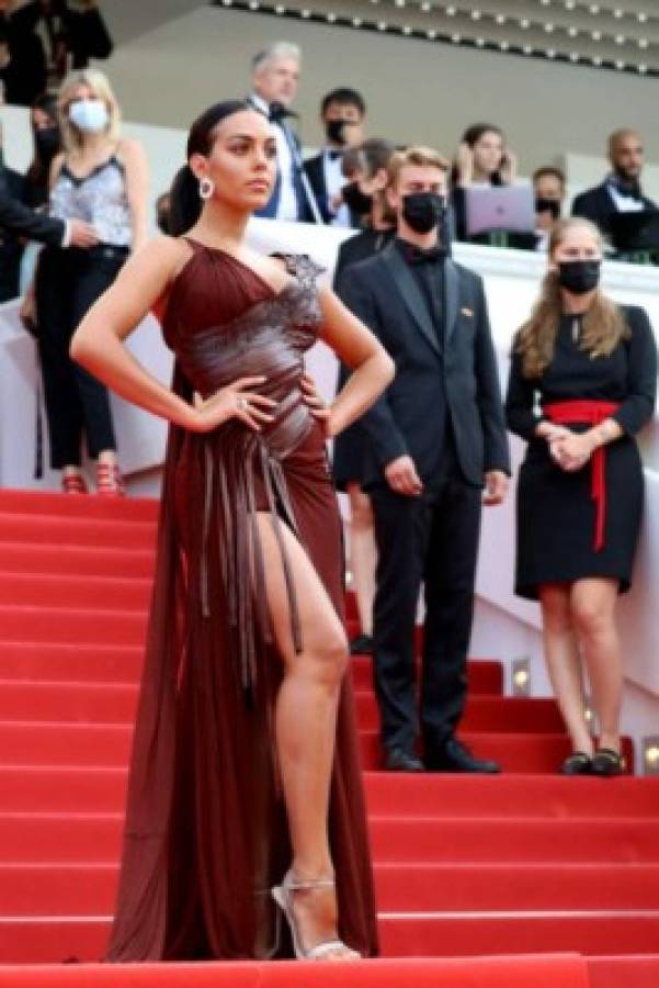 ¡Imponente! Georgina Rodríguez, espectacular y muy sexy en el Festival de Cine de Cannes