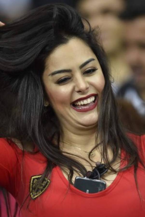 ¡HERMOSA! Larissa Riquelme se roba el show en el Argentina-Paraguay de la Copa América  