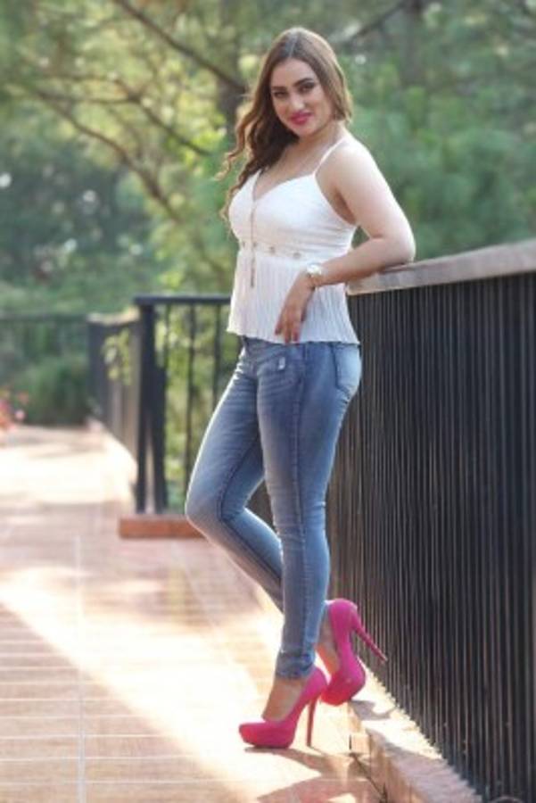 ¡Qué belleza! Mariela Rodríguez, la presentadora hondureña y abogada que suspira por Olimpia