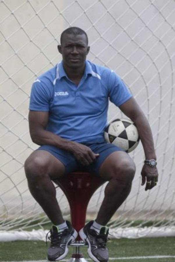 Técnicos que pasaron de la televisión a dirigir en el fútbol hondureño