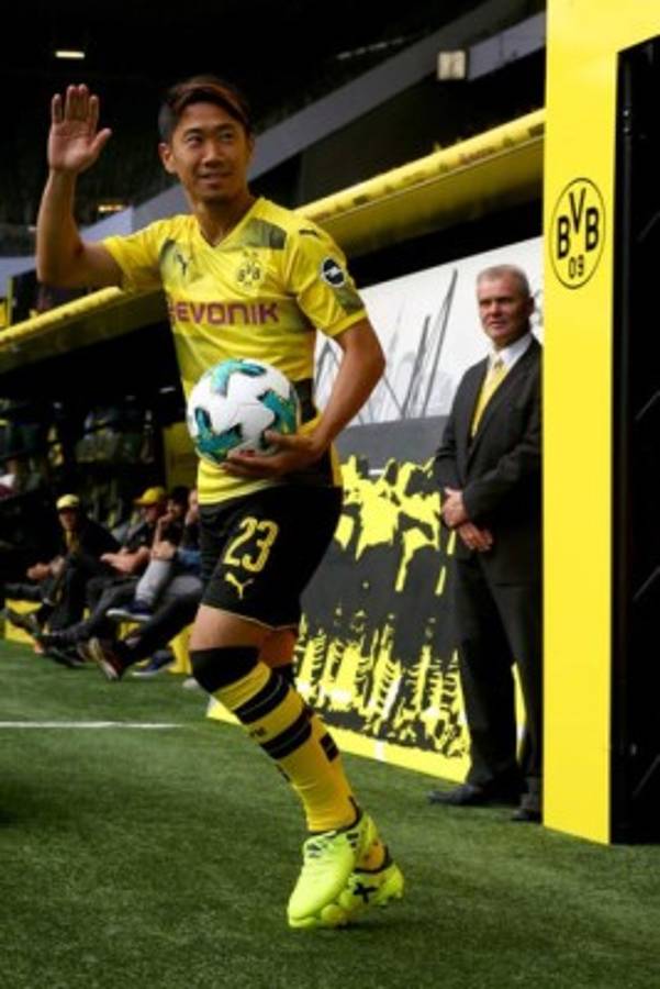 MERCADO: Real Madrid sumaría otra baja y Barcelona ficha defensa