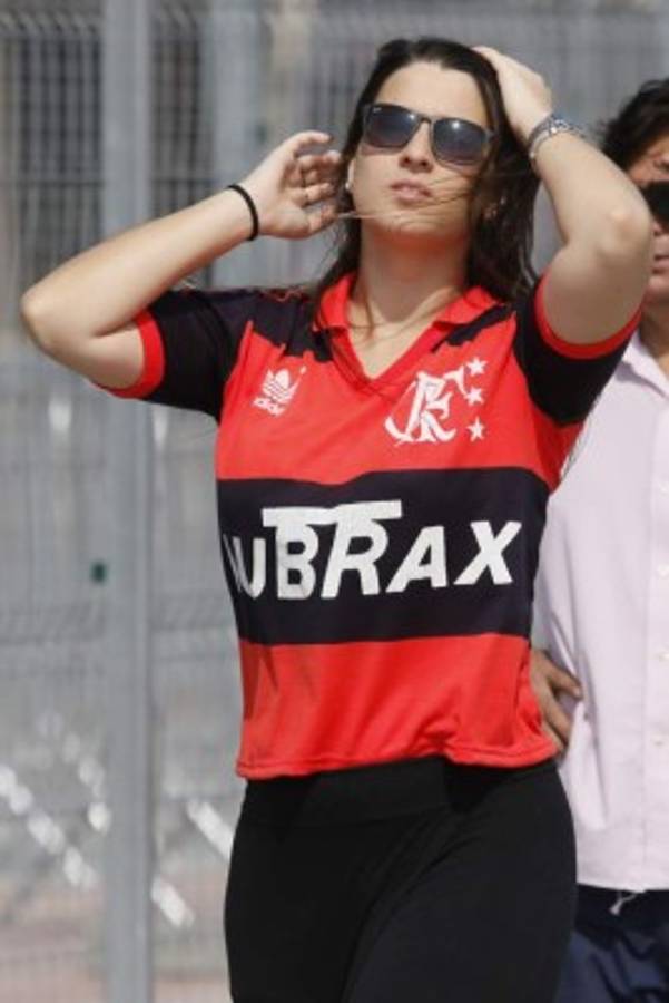 FOTOS: Las bellas chicas que calientan el juego Honduras-Portugal