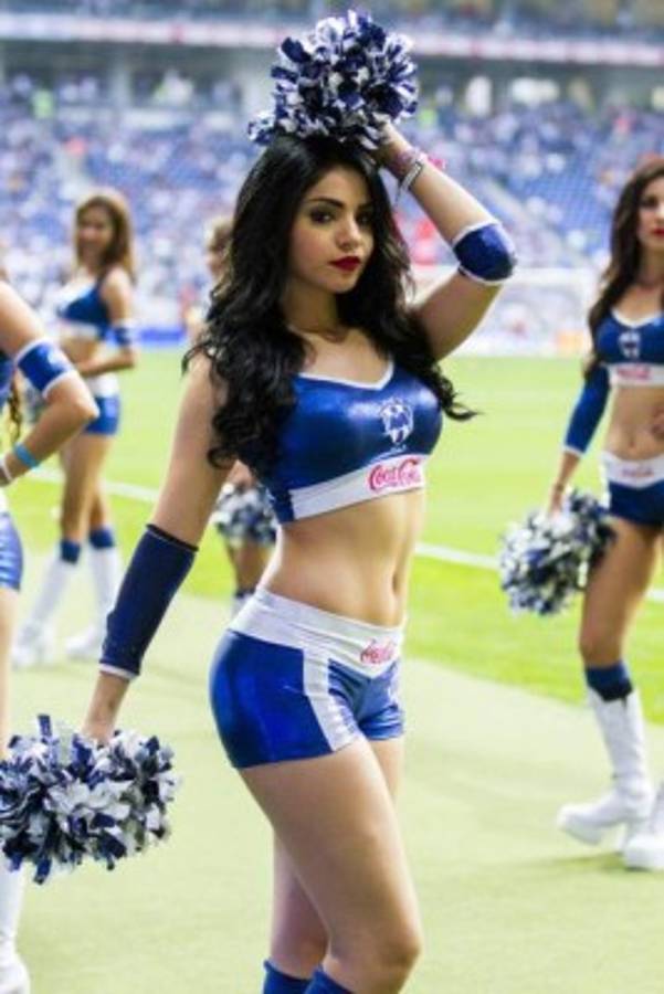 Las infartantes Rayaditas que apoyan a Alberth Elis y al Monterrey