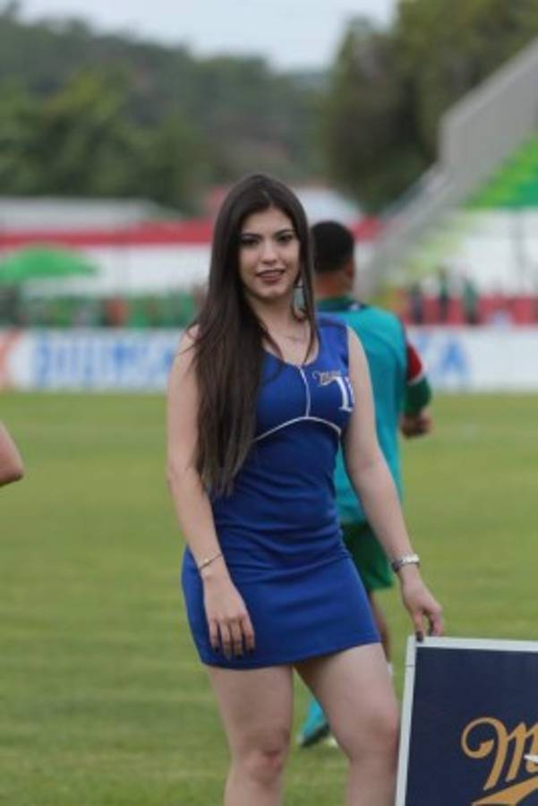 FOTOS: Las bellas chicas en el Yankel Rosenthal y en el Humberto Micheletti