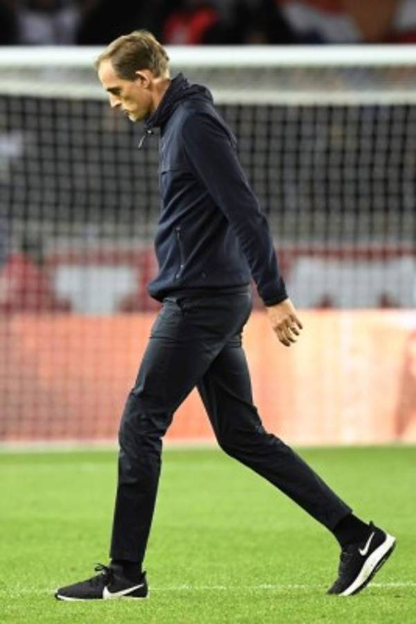 Keylor Navas y los rostros de la derrota del PSG luego de caer ante el modesto Reims