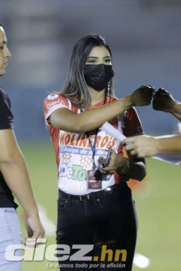 Invitado de lujo en La Ceiba, chica de mercadeo del Vida y la mujer de Jairo Martínez deslumbran