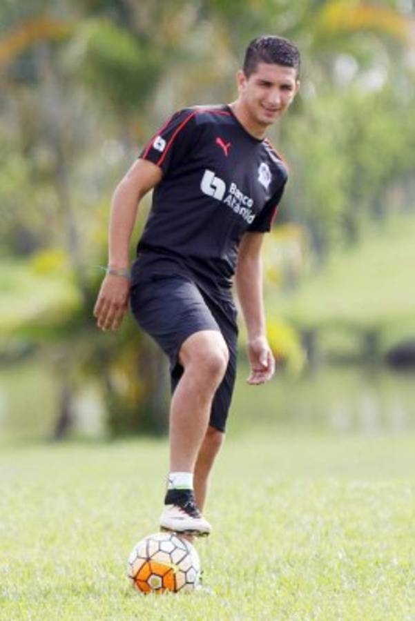 El alarmante número de legionarios hondureños que se han quedado sin contrato