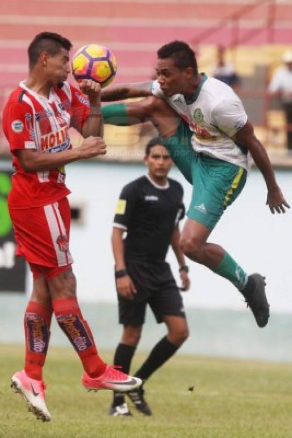 CURIOSAS: El lugar de donde dirigió 'Tato' García y las caras de jugadores de Olimpia