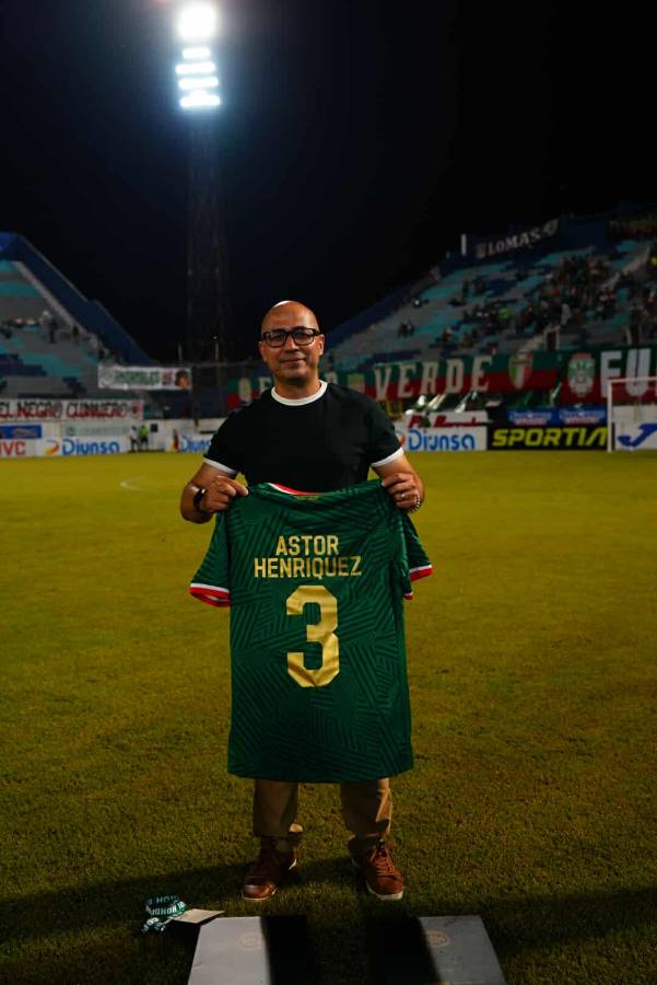 ¡Fiesta centenaria! Marathón se viste de gala y rinde homenajes a leyendas; Pachuca tuvo un detalle especial