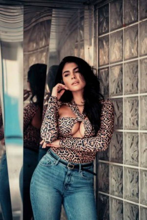 ¿Amanda Trivizas o Kylie Jenner? Ella es la chica de la foto con Jonathan dos Santos en su cama