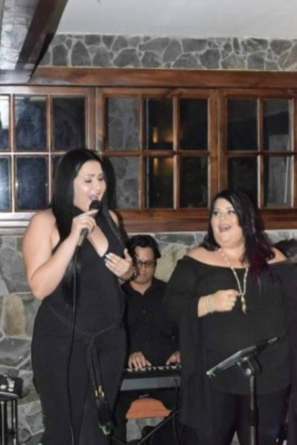 El nuevo look de Keylor en el relanzamiento de la Estética Navas