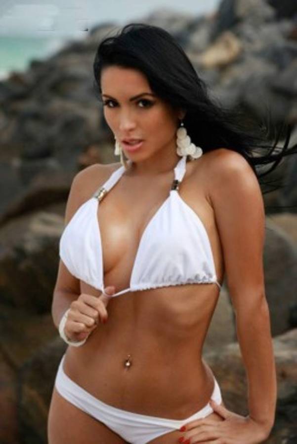 FOTOS: Conocé a las chicas a las que ha vuelto locas el Chicharito