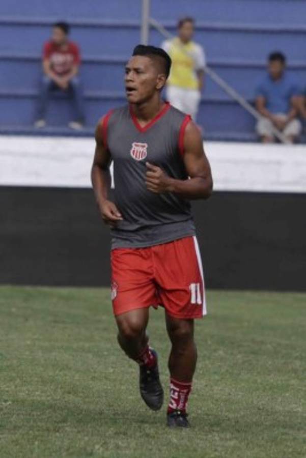 RUMORES Y FICHAJES: Barrida en Marathón y Olimpia prepara nueva delantera