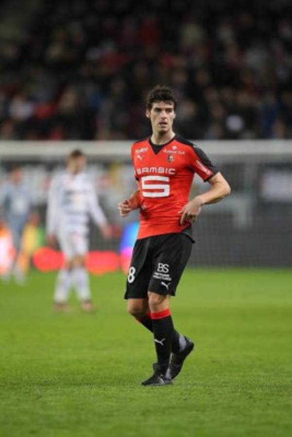 El increíble 11 titular con los jugadores que están sin equipo