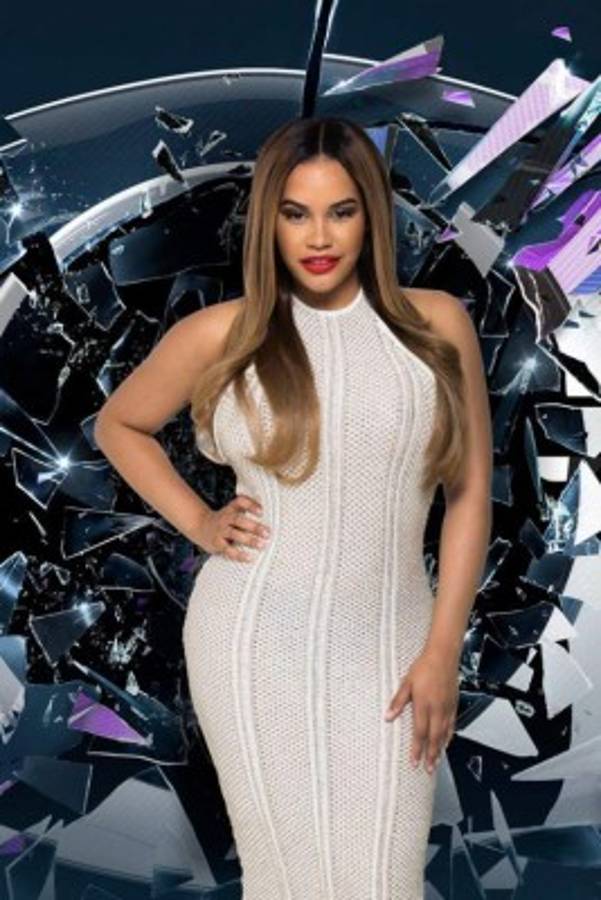 Así es Lateysha Grace, la británica que se le rompió el vestido en programa en vivo