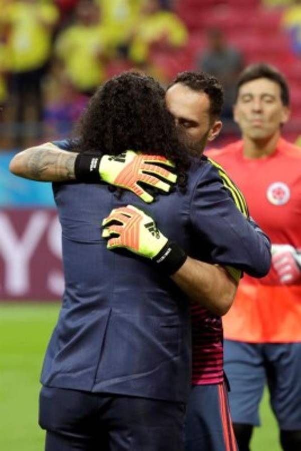 NO VISTE EN TV: El gesto de James con Lewandowski, lo besos de Falcao y la celebración de Mina