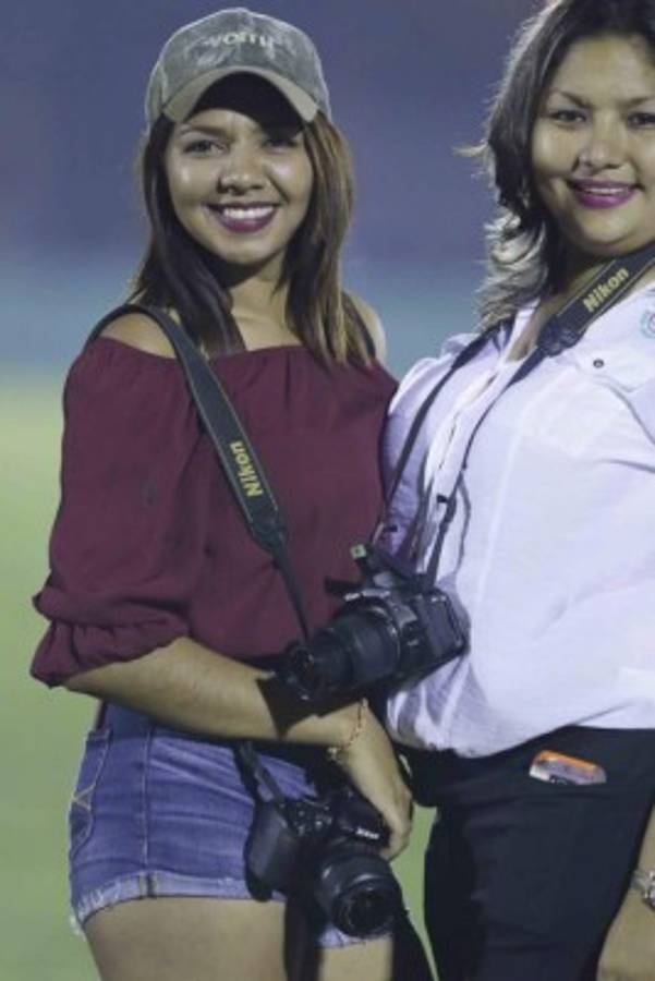 Los mejores momentos del Chologol 2018: Celebraciones extrañas, chicas bellas ¡Hasta un desmayado!