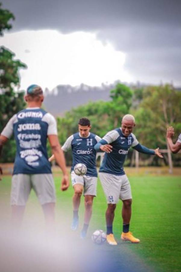 Así fue el tercer día de entreno de la 'H': la 'mesa de billar' que le cautiva a Coito y los que faltan en integrarse