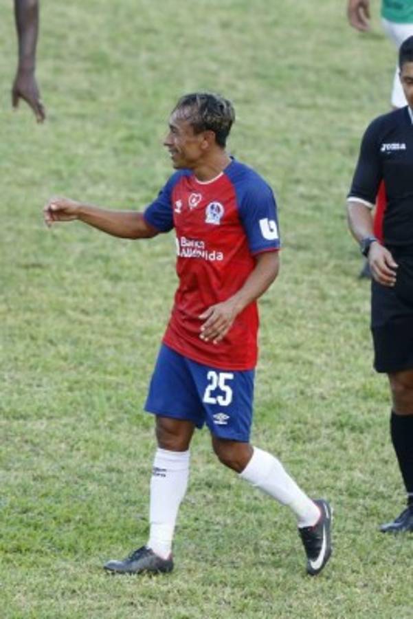 Por la remontada: Así sería el modificado 11 del Olimpia para enfrentar al Marathón