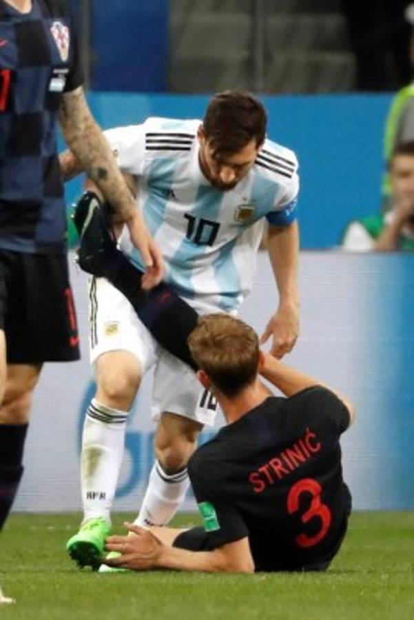 FOTOS: La tristeza y bronca de Lionel Messi ante Croacia