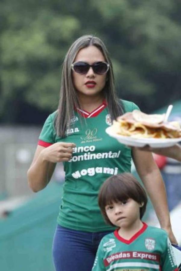 ¡MUÑECAS! Las chicas que embellecieron la previa del Marathón-Vida