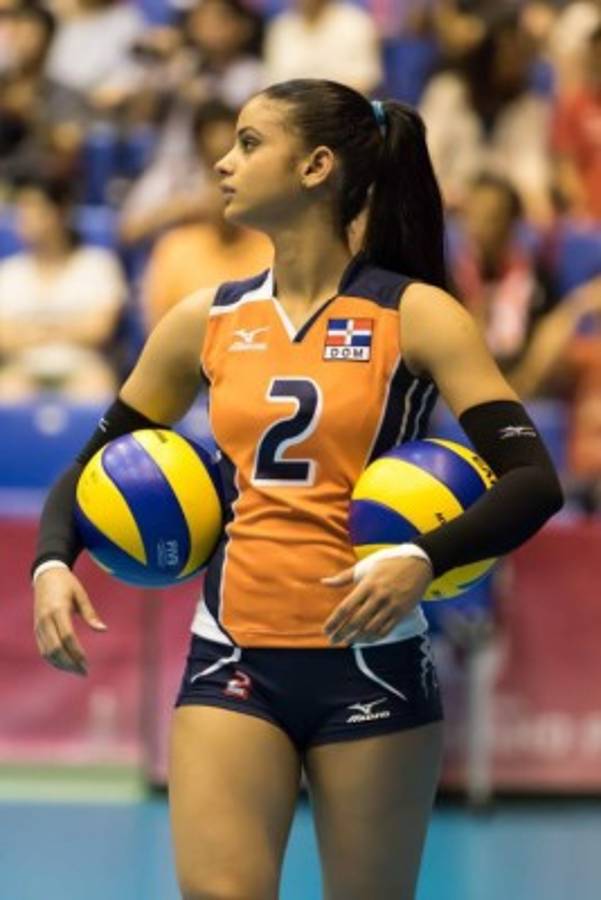 Fotos: Ella es Winifer Fernández, la bella voleibolista dominicana