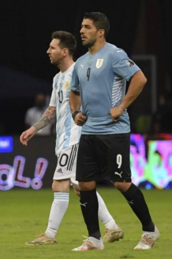 Copa América: Encontronazo de Luis Suárez y el intenso dolor de Messi en el Argentina-Uruguay