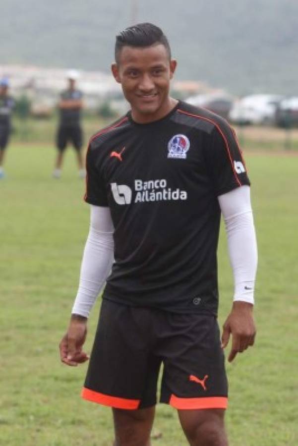 RUMORES+FICHAJES: Pachuca y Alajuelense pretenden hondureños, Rony con ofertas