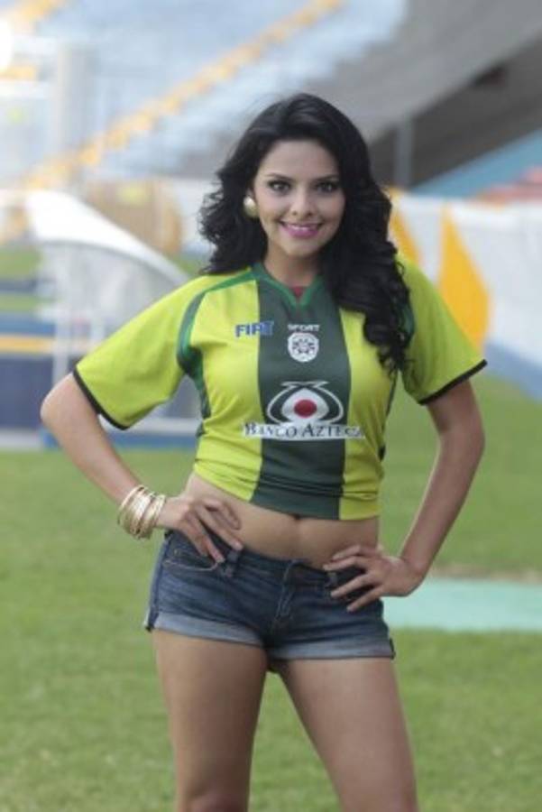 Las aficionadas más guapas de Marathón y Olimpia que mañana juegan en San Pedro Sula