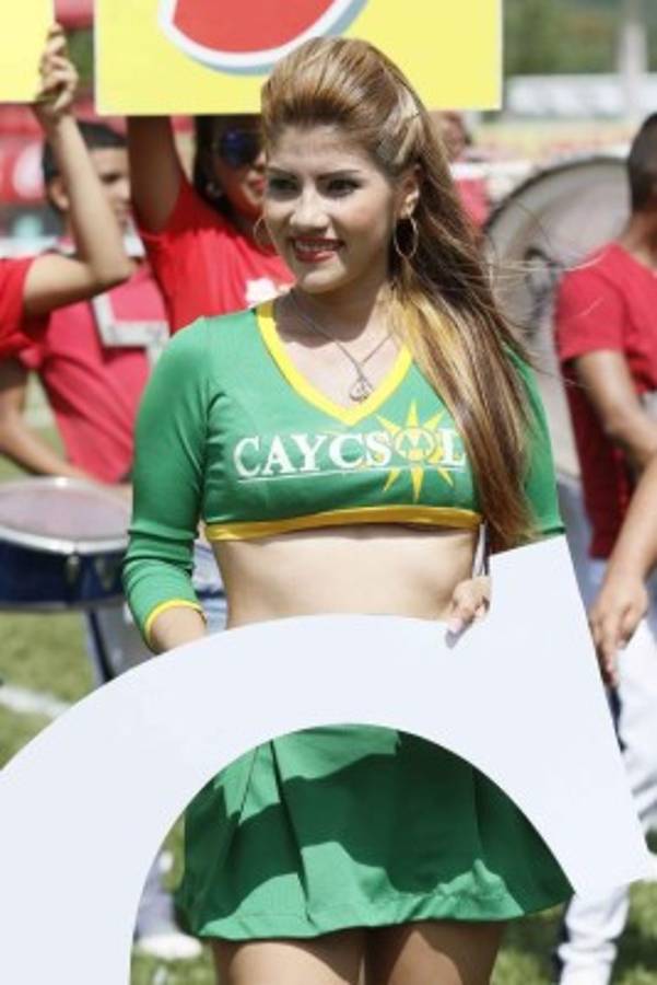 FOTOS: Las chicas más lindas de la ida de final en Honduras