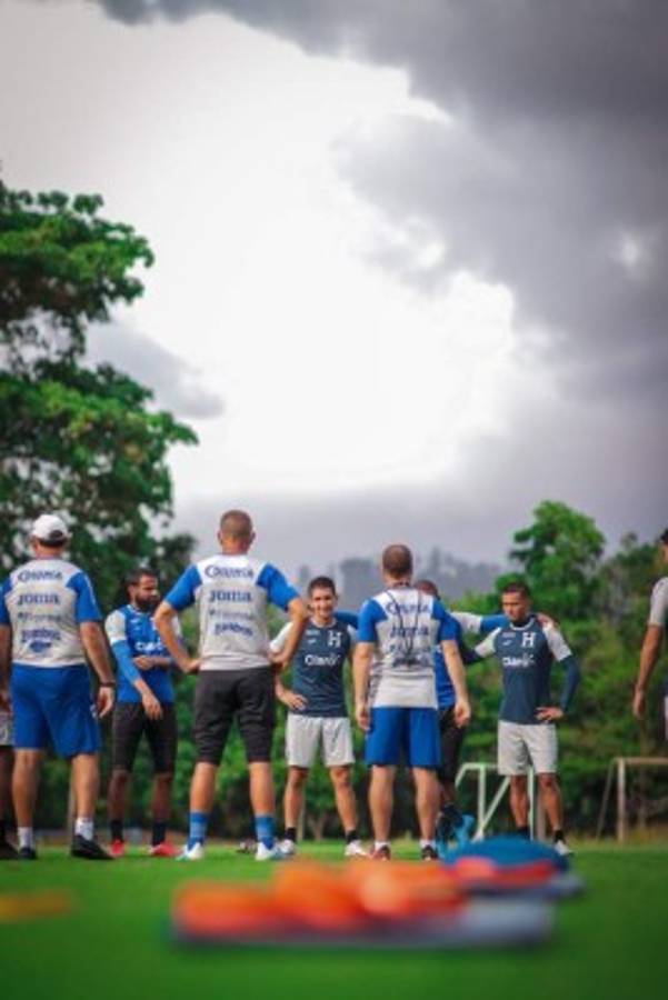 Así fue el tercer día de entreno de la 'H': la 'mesa de billar' que le cautiva a Coito y los que faltan en integrarse