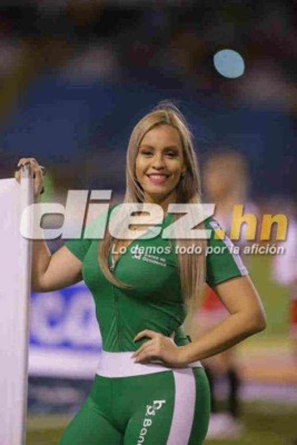 ¡Mamitas! La semifinal entre Real España y Olimpia se llenó de chicas lindas