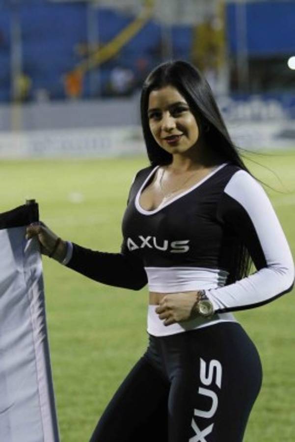 FOTOS: Las sensuales chicas que adornaron la cuarta jornada de la Liga