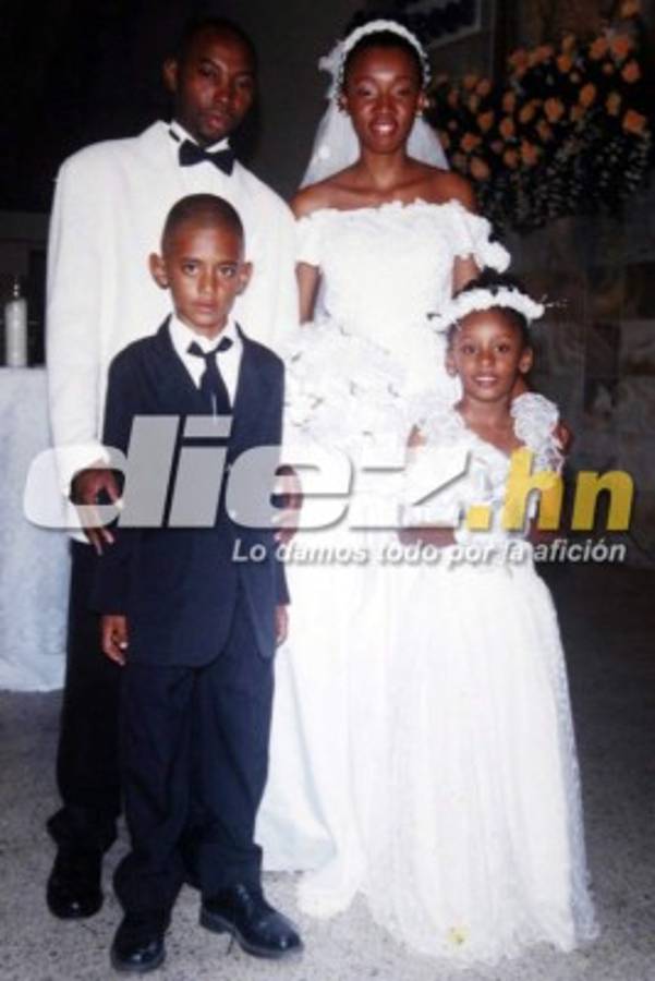 El álbum del 'Choco' Lozano: De tocar el tambo en barrio el Patrol al Tenerife