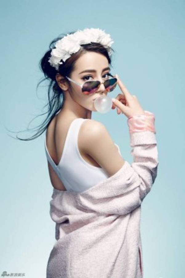 Dilireba, la actriz china que ignora al futbolista brasileño Pato