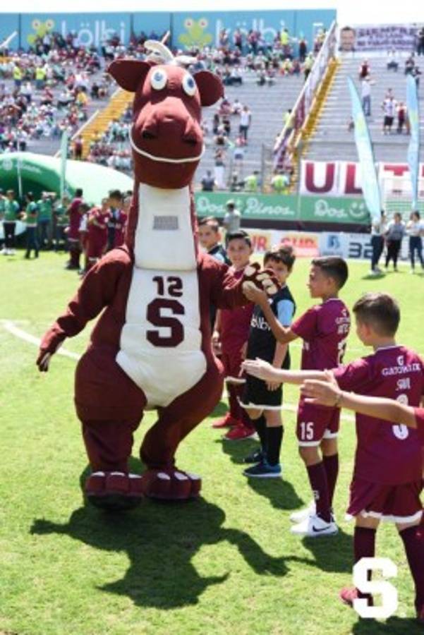 Conocé las interioridades de Saprissa y Motagua; sede, estadio y hasta camerinos