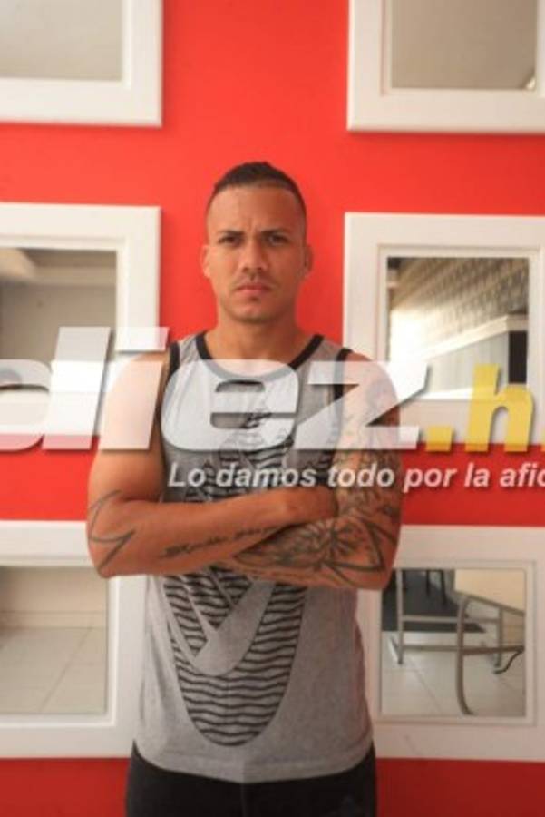 La vida de Arnold Peralta en imágenes