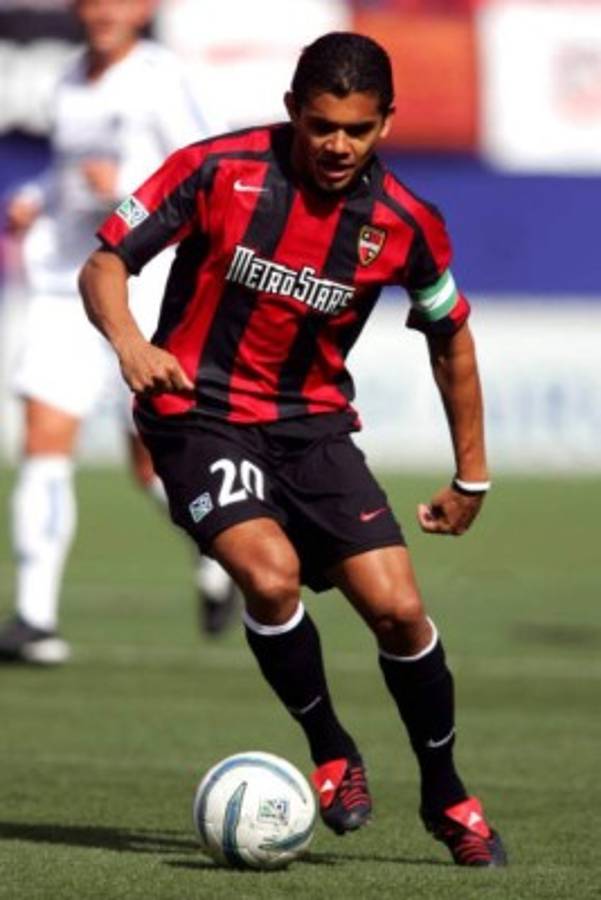 ¡Uno más! Los jugadores hondureños que han portado el gafete de capitán en el extranjero